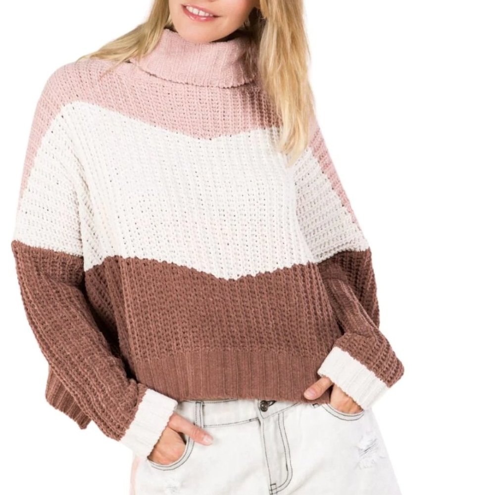 POL Chunky Knit Color Block Cropped Cowl Neck Sweater Small
